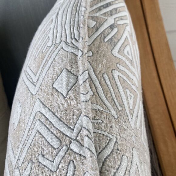 Custom High-End Accent Pillows (2) - Picture 5 of 6